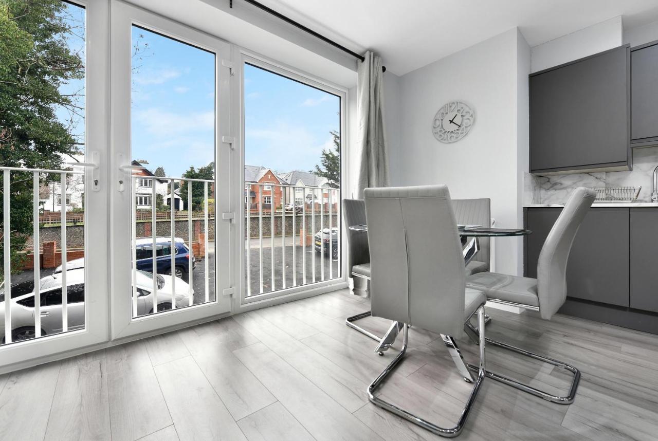 Braywick Serviced Apartments By Ferndale Maidenhead Eksteriør bilde